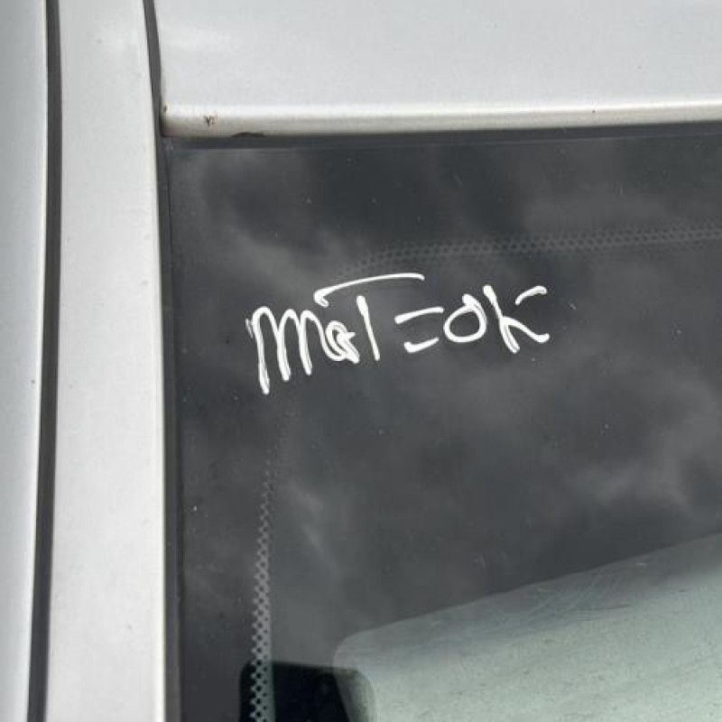 Vitre arriere gauche MERCEDES CLASSE E 211 Photo n°16