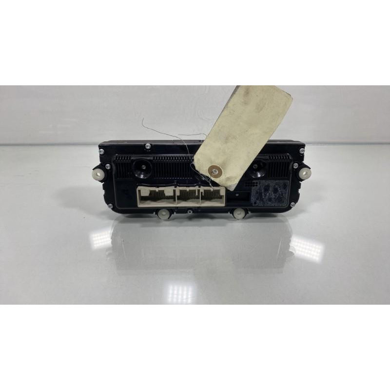Commande chauffage VOLKSWAGEN GOLF 5 Photo n°2