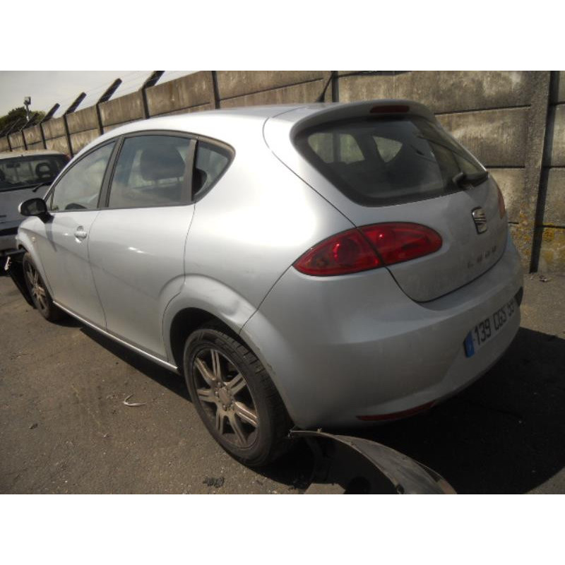 Vitre avant gauche SEAT LEON 2 Photo n°5