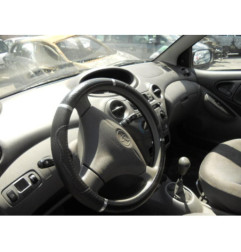 Interrupteur de leve vitre avant droit TOYOTA YARIS 1