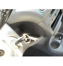 Interrupteur de leve vitre avant droit TOYOTA YARIS 1