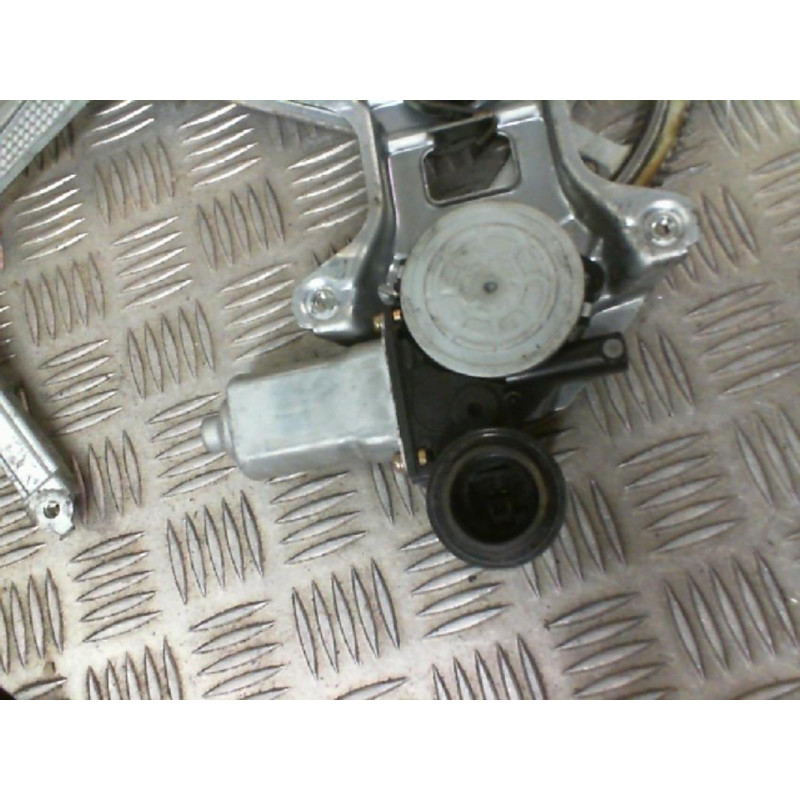Leve vitre electrique avant droit TOYOTA YARIS 1 Photo n°2