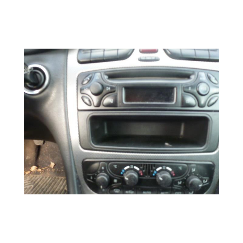 Autoradio d'origine MERCEDES CLASSE C 203 COUPE SPORT Photo n°9