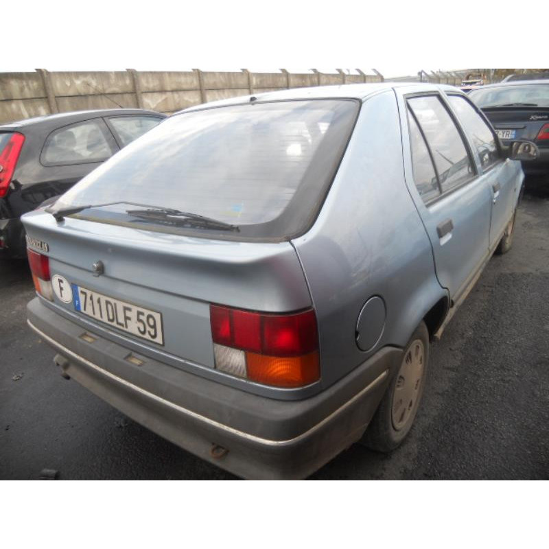Commande anti brouillard arriere RENAULT R19 Photo n°6