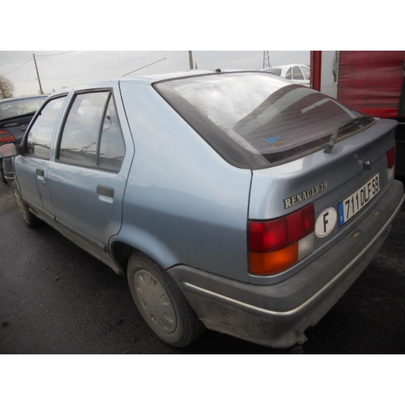 Commande anti brouillard arriere RENAULT R19 Photo n°7