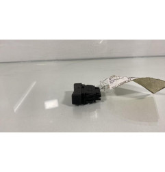 Commande degivrage lunette arriere RENAULT R19