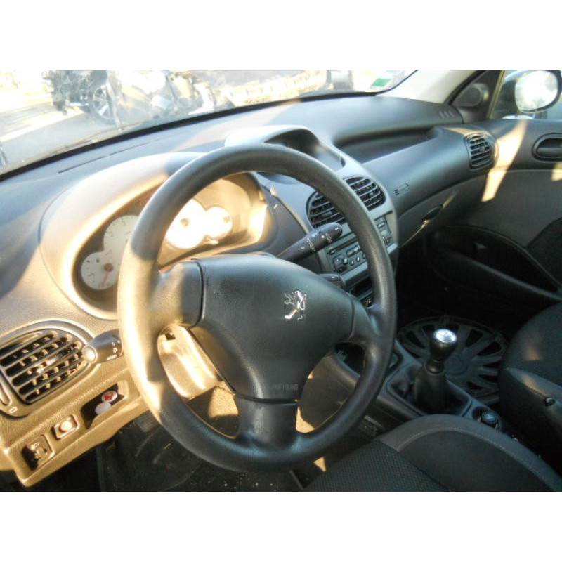 Bouton de warning PEUGEOT 206 Photo n°10