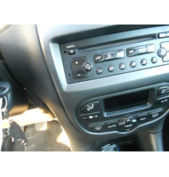 Bouton de warning PEUGEOT 206