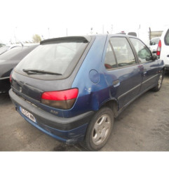 Bras essuie glace avant droit PEUGEOT 306