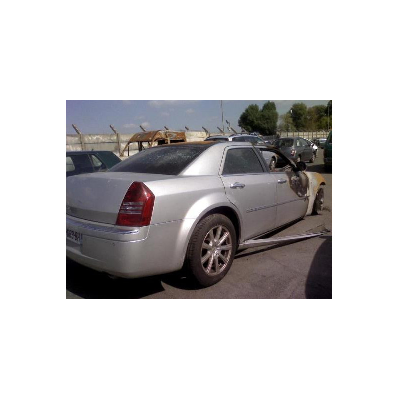 Trappe d'essence CHRYSLER 300C Photo n°6