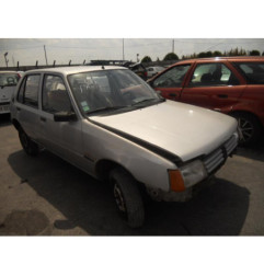 Retroviseur gauche PEUGEOT 205