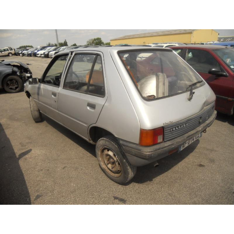 Retroviseur gauche PEUGEOT 205 Photo n°6