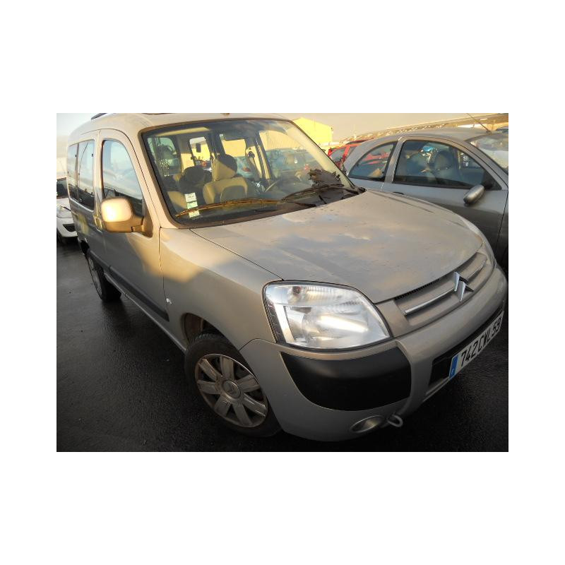 Vitre arriere gauche CITROEN BERLINGO 1 Photo n°2