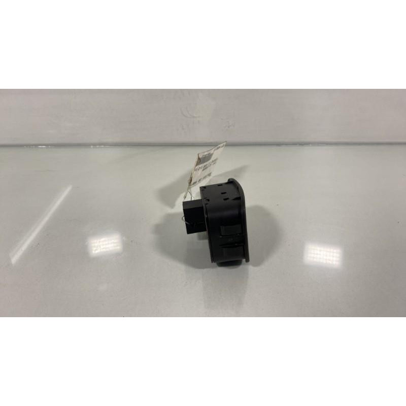 Bouton de warning FIAT FIORINO 3 Photo n°2