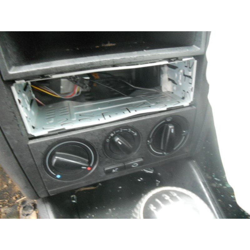 Bras essuie glace avant gauche VOLKSWAGEN GOLF 4 Photo n°6