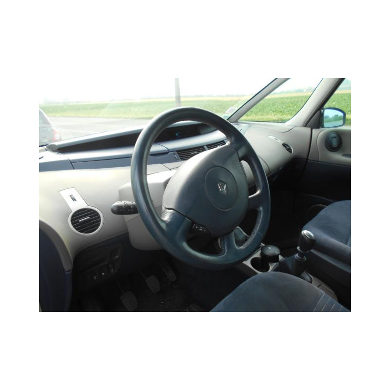 Anti brouillard arriere gauche RENAULT GRAND ESPACE 4 Photo n°8