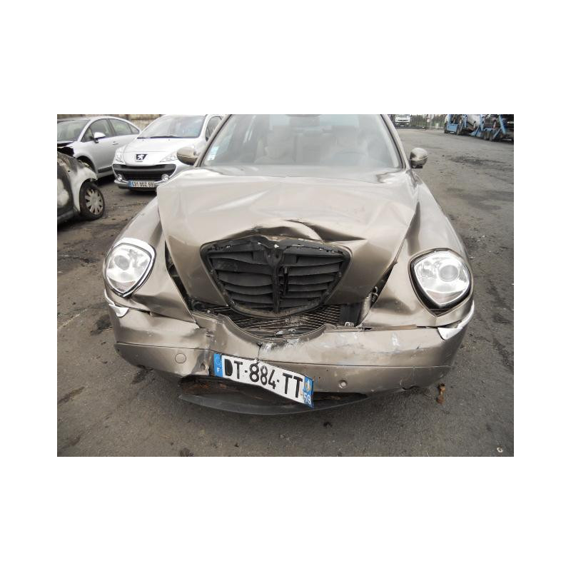 Cremaillere assistee LANCIA THESIS Photo n°6