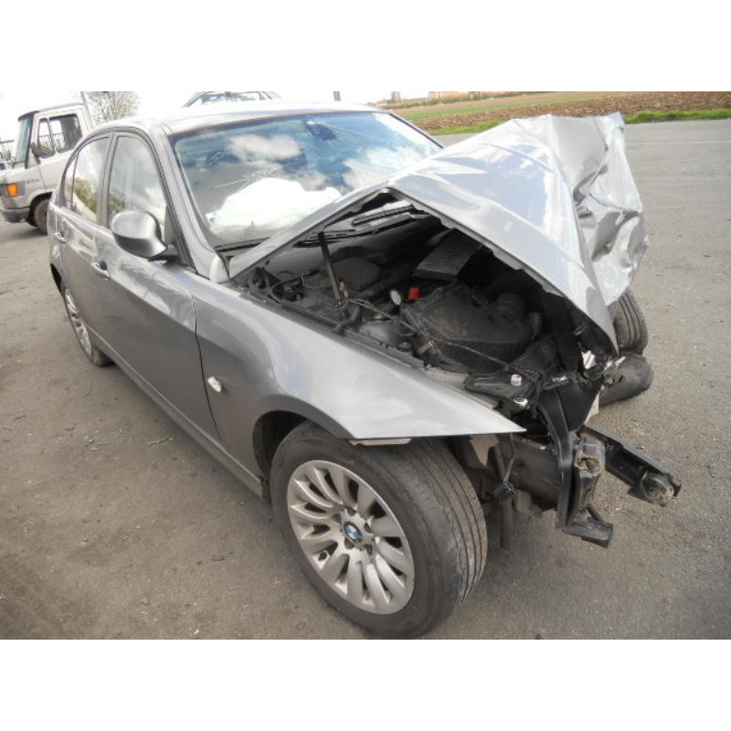 Charniere de hayon BMW SERIE 3 E90 Photo n°4