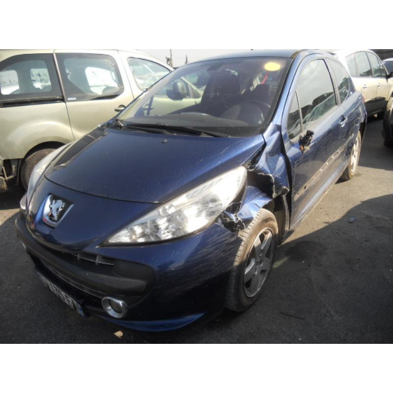 Attache ceinture arriere centrale PEUGEOT 207 Photo n°4