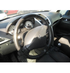 Attache ceinture arriere centrale PEUGEOT 207
