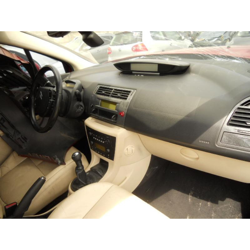 Vitre avant gauche CITROEN C4 1 Photo n°6