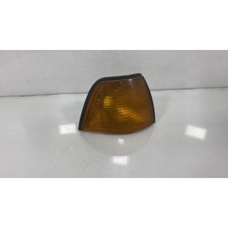 Optique avant secondaire droit (feux)(clignotant) BMW SERIE 3 E36 Photo n°1