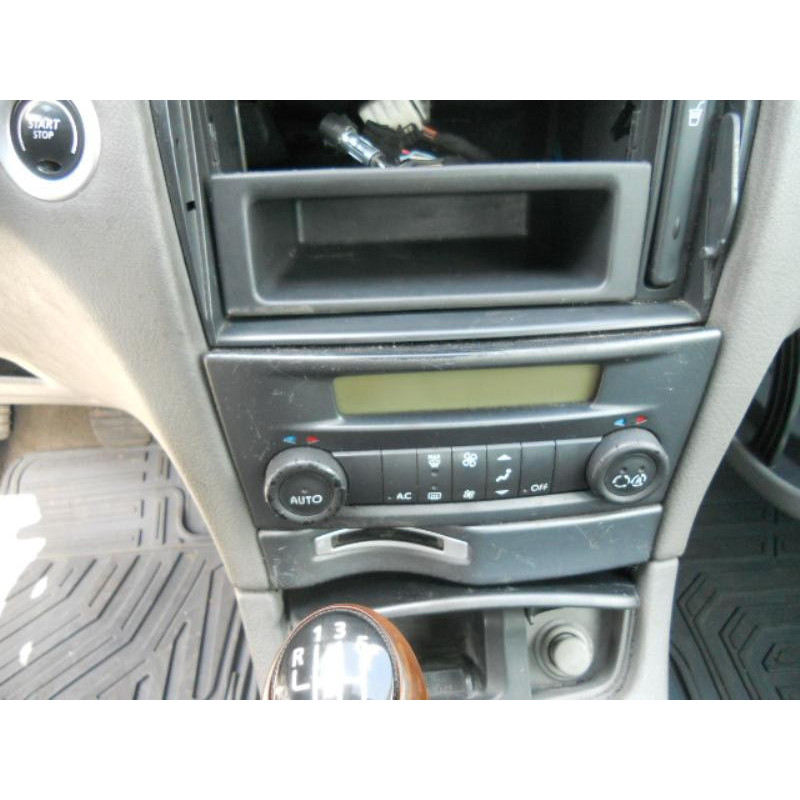 Poignee porte avant droit RENAULT LAGUNA 2 Photo n°10