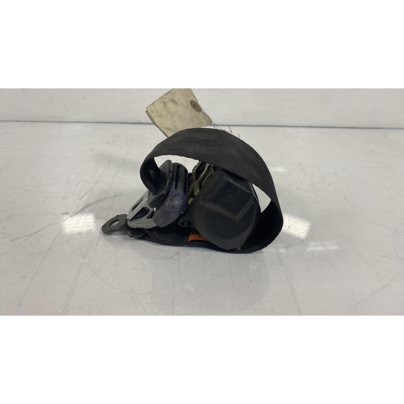 Ceinture arriere gauche VOLKSWAGEN POLO 2 Photo n°2