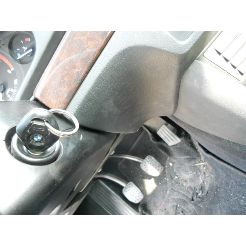 Trappe d'essence BMW SERIE 5 E39 Photo n°11