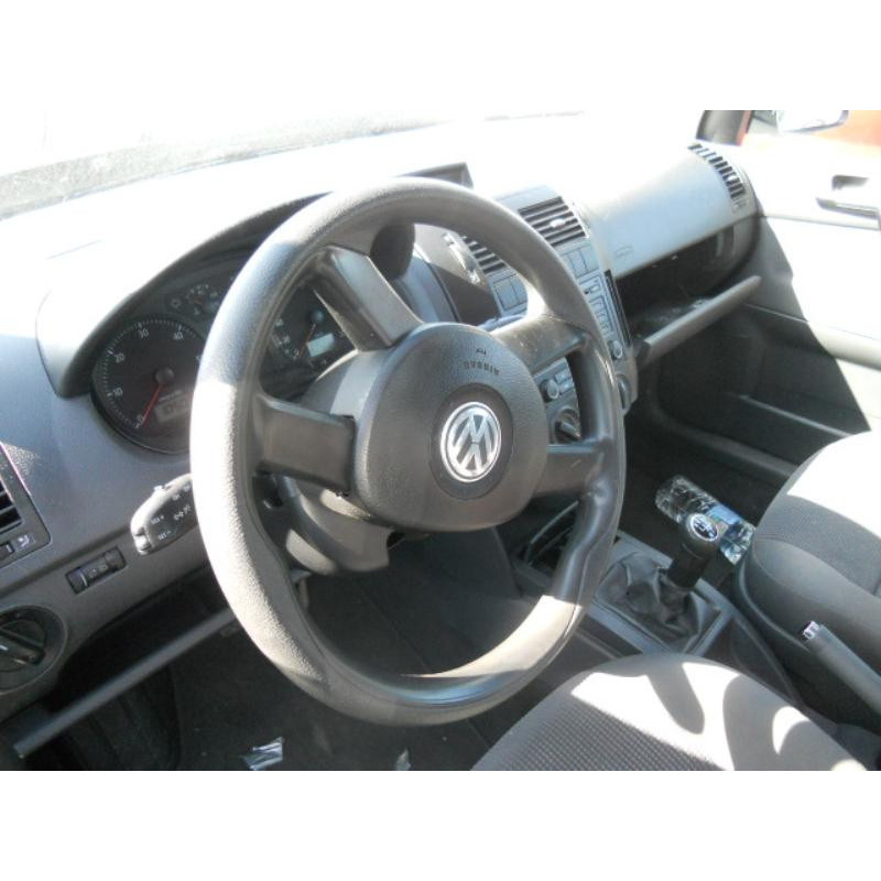 Poignee porte avant droit VOLKSWAGEN POLO 4 Photo n°8