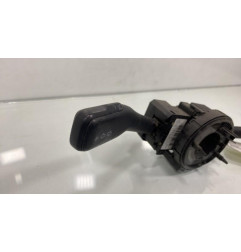 Com (Bloc Contacteur Tournant+Commodo Essuie Glace+Commodo Phare) SKODA OCTAVIA 1