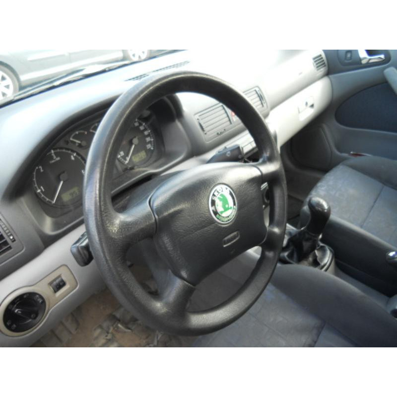 Com (Bloc Contacteur Tournant+Commodo Essuie Glace+Commodo Phare) SKODA OCTAVIA 1 Photo n°15