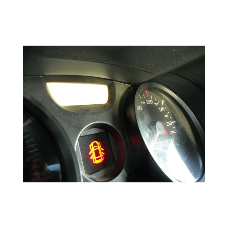 Bouton de warning RENAULT MEGANE 2 Photo n°13