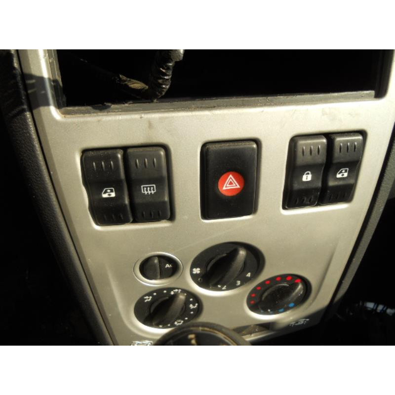 Commande chauffage DACIA LOGAN MCV 1 Photo n°9