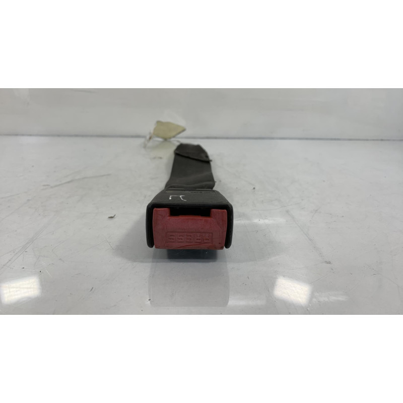 Attache ceinture arriere centrale CITROEN ZX Photo n°1