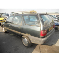 Attache ceinture arriere centrale CITROEN ZX