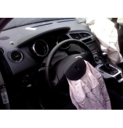 Eclairage de plafonnier PEUGEOT 5008 1