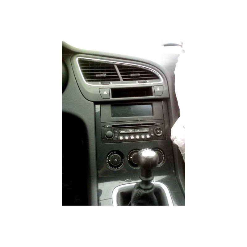 Eclairage de plafonnier PEUGEOT 5008 1 Photo n°5