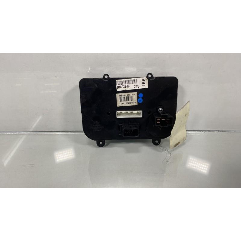 Commande chauffage HYUNDAI I 30 1 Photo n°2