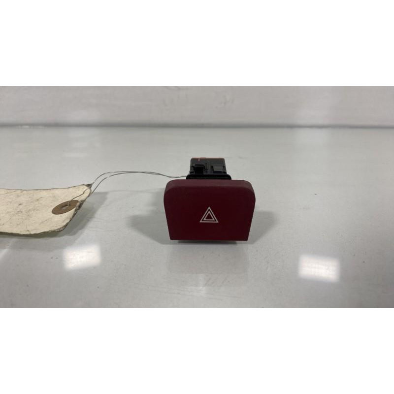 Bouton de warning CITROEN C4 GRAND PICASSO 1 Photo n°1