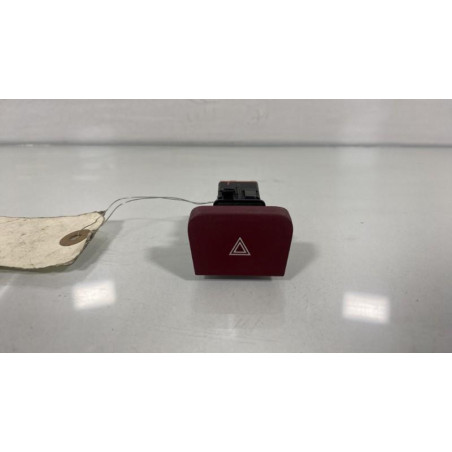 Bouton de warning CITROEN C4 GRAND PICASSO 1 Photo n°1