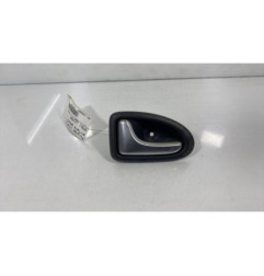 Poignee interieur arriere gauche RENAULT CLIO 2 CAMPUS Photo n°1
