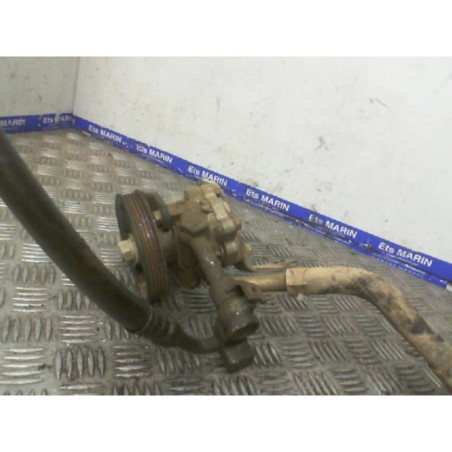 Pompe de direction NISSAN PATHFINDER 2 Photo n°1