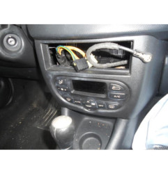 Bouton de warning PEUGEOT 206+