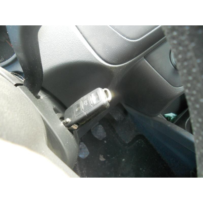 Poignee porte avant gauche SEAT IBIZA 4 Photo n°12