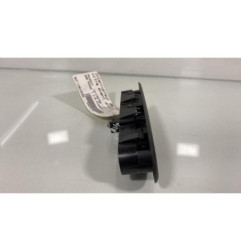 Interrupteur de leve vitre avant droit PEUGEOT 308 1