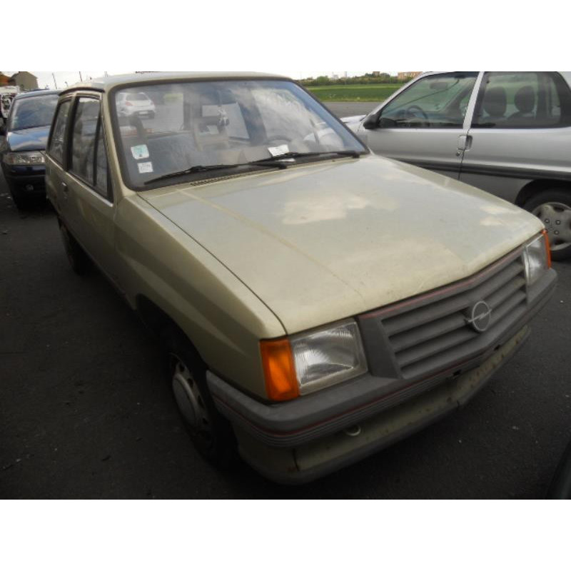 Optique avant secondaire gauche (feux)(clignotant) OPEL CORSA A Photo n°5