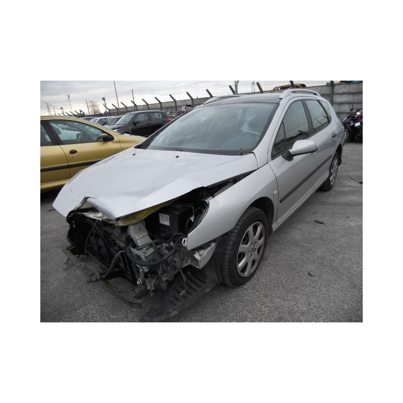 Anti brouillard arriere droit PEUGEOT 407 Photo n°4
