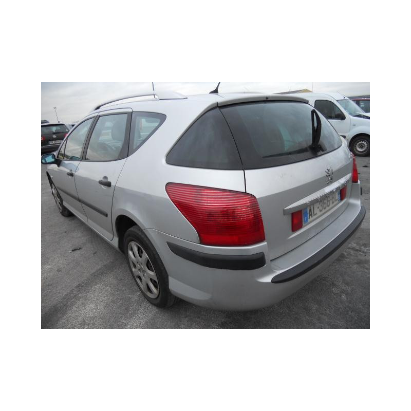 Anti brouillard arriere droit PEUGEOT 407 Photo n°8