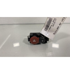 Bouton de warning RENAULT CLIO 3 Photo n°1